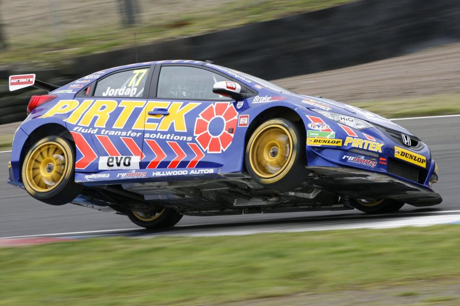  Honda Civic BTCC 2012 года  (фото 23 из 24)